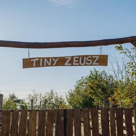 Feelmore Tiny House Eger
